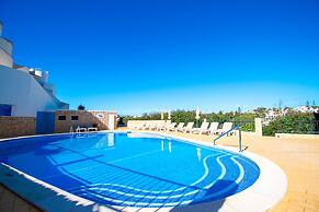 99B Hibiscus in Carvoeiro