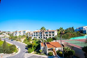 99B Hibiscus in Carvoeiro