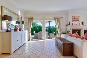 Casa Marta Three Bedroom Villa With sea Views