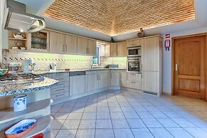 Casa Marta Three Bedroom Villa With sea Views