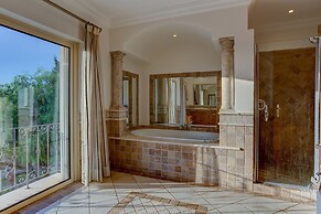 Casa Marta Three Bedroom Villa With sea Views