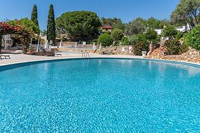 C22 Quinta do Paraiso Superbly Appointed AND FUR