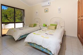 Floresta Fabulous Villa Close to Beach and Golf