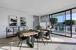 2 Rua das Palmas Luxurious Stylish and Modern L