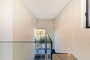 2 Rua das Palmas Luxurious Stylish and Modern L