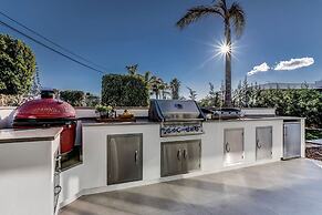 2 Rua das Palmas Luxurious Stylish and Modern L