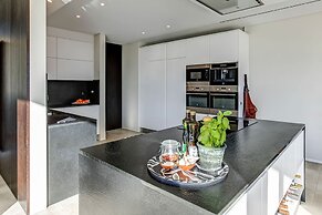 2 Rua das Palmas Luxurious Stylish and Modern L