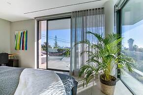 2 Rua das Palmas Luxurious Stylish and Modern L