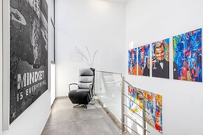 Manatee Modern Luxurious Villa