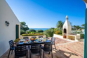 7 Club Atl Ntico Fabulous Five Bedroom Villa WI