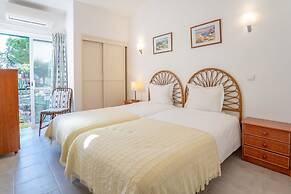 7 Club Atl Ntico Fabulous Five Bedroom Villa WI