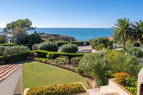 7 Club Atl Ntico Fabulous Five Bedroom Villa WI