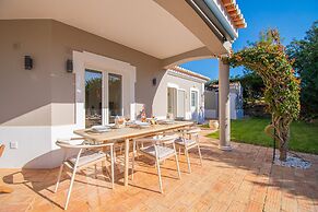 Casa Bela Vista in Est Mbar