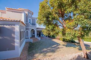 Casa Bela Vista in Est Mbar