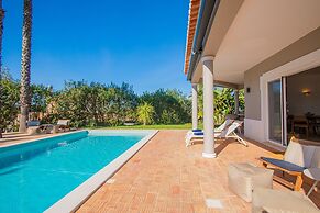 Casa Bela Vista in Est Mbar