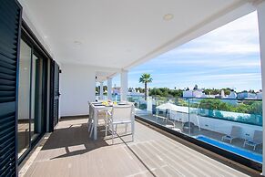 Ilha do Sol Luxury in an Ideal Location