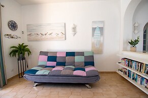 61 vdm Superb Villa on Vale do Milho With Heated