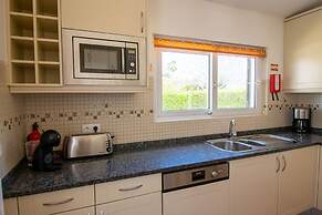 61 vdm Superb Villa on Vale do Milho With Heated