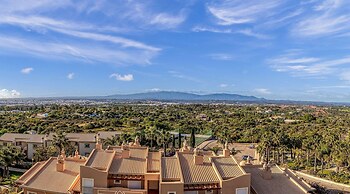 7 Boa Nova Immaculately Presented TWO Storey TOW