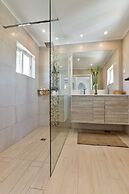 66 ADM Clara Beautifully Renovated Villa