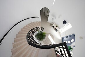 66 ADM Clara Beautifully Renovated Villa