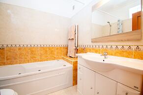 Casa Tara - Lovely Carvoeiro Apartment With Great