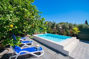 Casa Colmeia in Carvoeiro