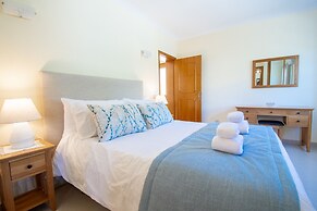 Casa Filipa Upper Floor