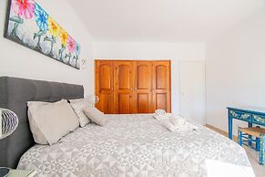 99 ADM Casa Mendes Fabulous Townhouse With Share