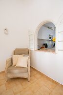 99 ADM Casa Mendes Fabulous Townhouse With Share