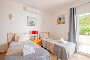 99 ADM Casa Mendes Fabulous Townhouse With Share