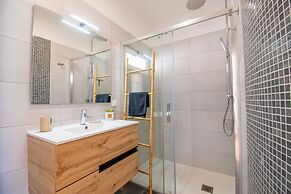 99 ADM Casa Mendes Fabulous Townhouse With Share