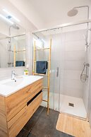 99 ADM Casa Mendes Fabulous Townhouse With Share