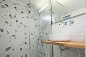 Ruby's Urban Residence Koukaki