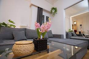 Ruby's Urban Residence Koukaki