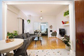 Ruby's Urban Residence Koukaki