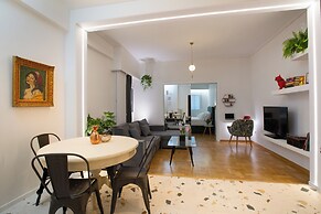 Ruby's Urban Residence Koukaki