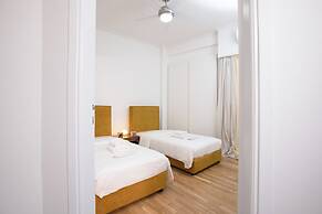 Ruby's Urban Residence Koukaki