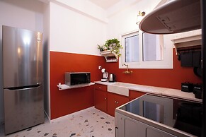 Ruby's Urban Residence Koukaki