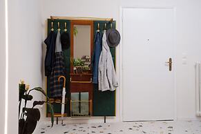 Ruby's Urban Residence Koukaki