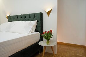 Ruby's Urban Residence Koukaki