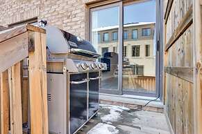 Stylish Mississauga Lower Unit BBQ Yard Paradise