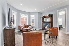 Tranquil 2BR Triplex in the Heart of Shelburne