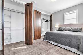 Tranquil 2BR Triplex in the Heart of Shelburne