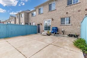 Brampton Retreat Quiet 2BR Residential Area