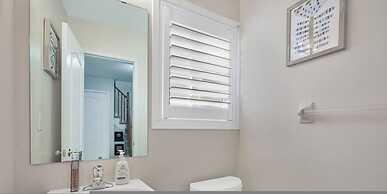 Spacious Whitby Haven 3BR Home Parking