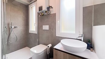 Colorful studio- Bramante 41