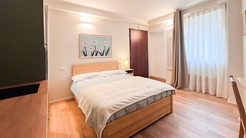 Colorful studio- Bramante 41