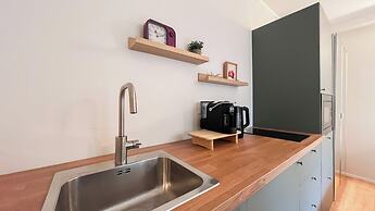 Colorful studio- Bramante 41