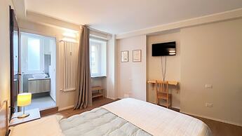 Colorful studio- Bramante 41